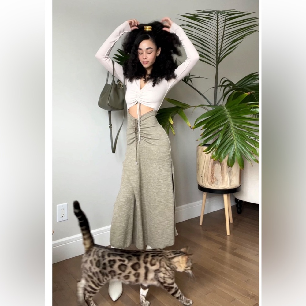 Ezra Midi Dress by Song of Style, xs - Picture 2 of 6